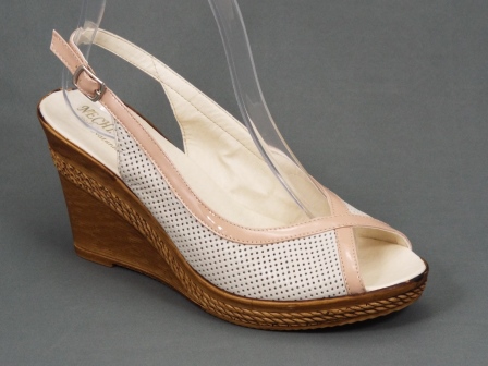 Sandale dama piele bej ortopedice toc 8,5 cm Gytta