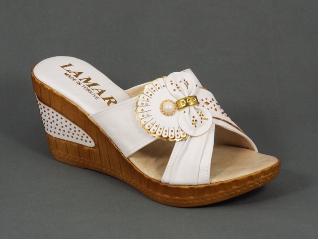 Papuci dama albi ortopedici toc 8 cm Maryna