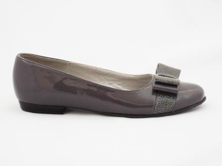 Pantofi dama gri CORY, din piele naturala premium lacuita. biashoes.ro imagine reduceri