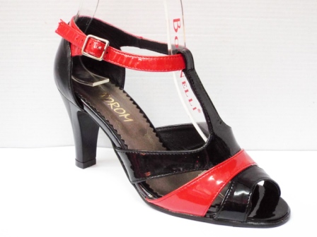 Sandale dama negre cu insertii de rosu, din piele naturala biashoes.ro imagine reduceri